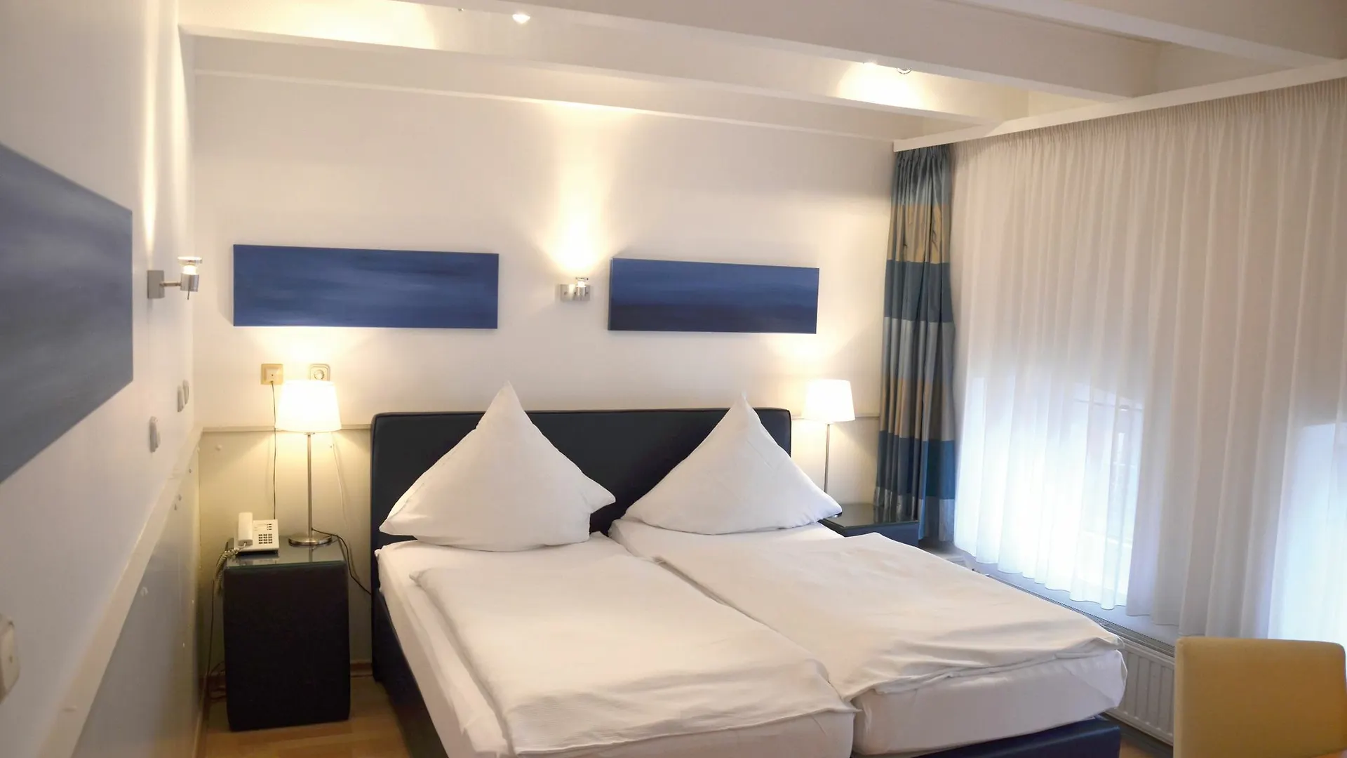 Hotel Im Kupferkessel Colonia 2*,